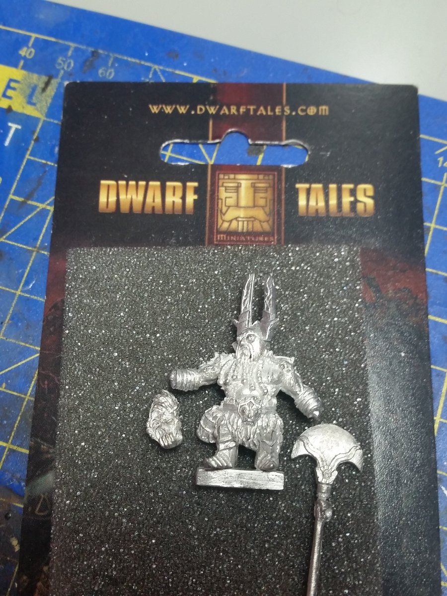 MandaPii's tweet photo. I went to my local hobby store to pick up the venerable dreadnought I ordered and then I started browsing around the store. ππ€¦ββοΈ I found and bought this funky looking dwarf from @DwarfTales . The company doesn't seem to exist any more unfortunately. #MiniatureAddiction https://t.co/mKqeIG5TBZ