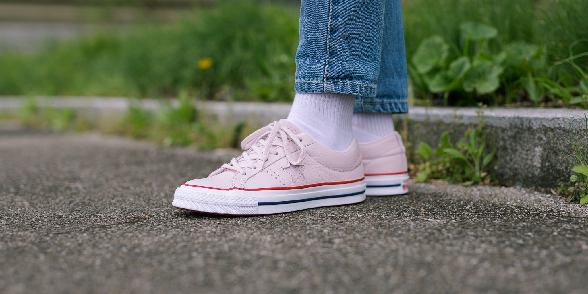 Annotate Opposition Five Titolo on Twitter: "NEW IN! Converse One Star Ox - Barely Rose/Gym Red/White SHOP HERE: https://t.co/PfVBKcY5qu https://t.co/lPovxYyf4M" / Twitter Annotate Opposition Five Titolo on Twitter: "NEW IN! Converse One Star Ox - Barely Rose/Gym Red/White SHOP HERE: https://t.co/PfVBKcY5qu https://t.co/lPovxYyf4M" / Twitter