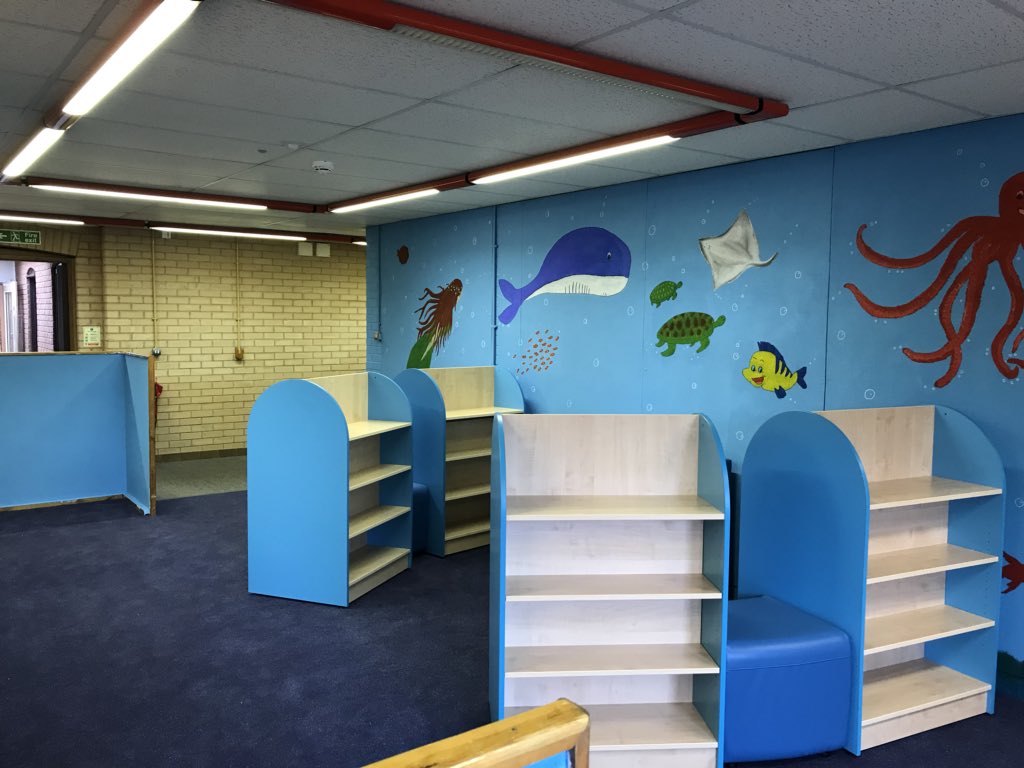 Miss_Rehal's tweet image. First delivery of furniture for our #libraryproject 😊💕💪🏼📚 @kestrelsfield #superexcited #LovetoRead