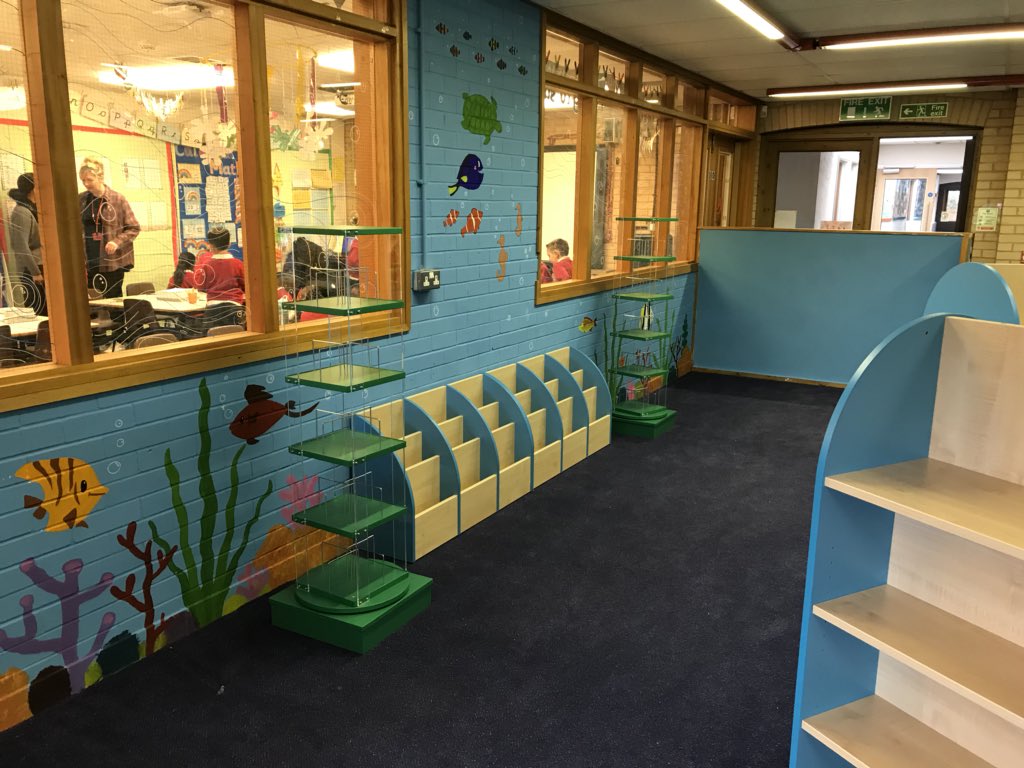 Miss_Rehal's tweet image. First delivery of furniture for our #libraryproject 😊💕💪🏼📚 @kestrelsfield #superexcited #LovetoRead