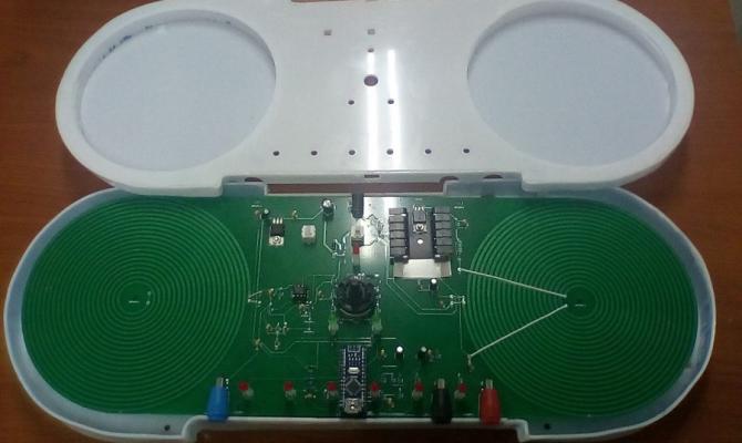 meranm313's tweet photo. #Tesla #BASED Scalar #project 
This project which was a #research work requested by a medical research #doctor for the #safe medicinal treatment of patients. 
https://t.co/XufRSmAUJv
#electronic #Electrical #prototype #manufacturing https://t.co/P3CEiFc7e8