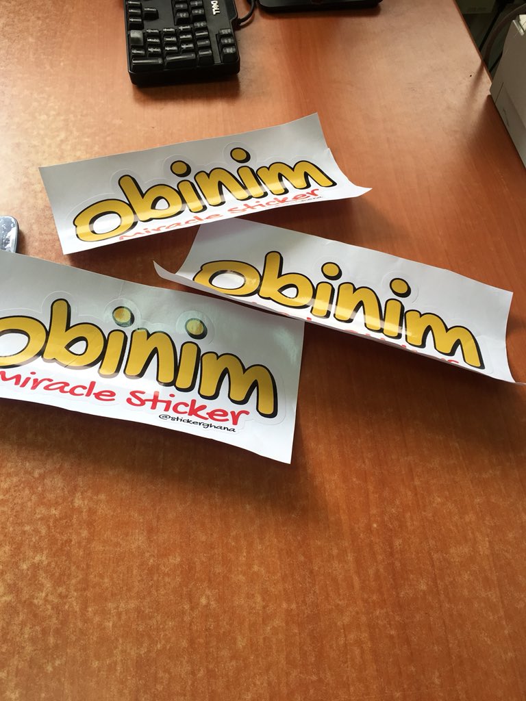 esikyire's tweet photo. So this morning I placed 3 Obinim stickers on my desk and spoke βfoodβ into them. Two of them disappeared and turned into waakye in leaves. #ObinimStickerChallenge https://t.co/uFdkLjNVL0