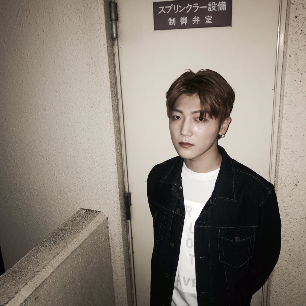 XENO_T_twt's tweet photo. #상원
11시 본방사수!! #상원이 보러오세요~.~ https://t.co/64X9QIwjU3