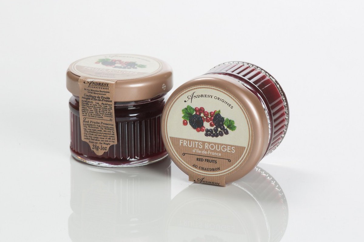 maisonandresy's tweet photo. Dans les hôtels de Prestige, #andresyconfitures vous propose Andrésy Origines : un équilibre parfait des goûts !
#andresyorigines #artisan #confiturelocale #madeinparis #madeinfrance #frenchjam #epv #ccf #artisan #patrimoine #iledefrance #foodservice #handwerker #marmelade https://t.co/coRAISMzNr