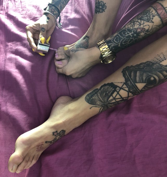 Rodaje terminado! Hoy d&iacute;a fethis @xhdpro @SALONEROTICOBCN @Viciosillos @KikeKym @SalaoErosPorto  @cumlouder<a class="tags" target="_blank" title="On Twitter" href="/?out=eyJ0eXAiOiJKV1QiLCJhbGciOiJIUzUxMiJ9.eyJpYXQiOjE3MjE3MTk5MDIsImlzcyI6InR3cG9ybnN0YXJzLmNvbSIsIm5iZiI6MTcyMTcxOTkwMiwiZXhwIjoxNzUzMjU1OTAyLCJyZWRpcmVjdF91cmwiOiJodHRwczovL3R3aXR0ZXIuY29tL3hoZHBybyJ9.qmnrXJG4p_D6ne3bQYRZi3n4m0r1_du3O4T4D3M-SmgVmmS-Cm9YCuSGPxbYIsH1FXZuqL1kPmYyPiu70BlkCw">@xhdpro</a><a class="tags" target="_blank" title="On Twitter" href="/?out=eyJ0eXAiOiJKV1QiLCJhbGciOiJIUzUxMiJ9.eyJpYXQiOjE3MjE3MTk5MDIsImlzcyI6InR3cG9ybnN0YXJzLmNvbSIsIm5iZiI6MTcyMTcxOTkwMiwiZXhwIjoxNzUzMjU1OTAyLCJyZWRpcmVjdF91cmwiOiJodHRwczovL3R3aXR0ZXIuY29tL1NBTE9ORVJPVElDT0JDTiJ9.dgFCf1S4zgB3_XpPwx3cFXszNAtEH22oEFoDbDDQ5dyMe6CbcVKZByHR_7xA299Ru0QgxQB77j6XlZIv_8OIpA">@SALONEROTICOBCN</a><a href="/tag/nuevafotodeperfil"class="tags"><span>#nuevafotodeperfil</span></a>