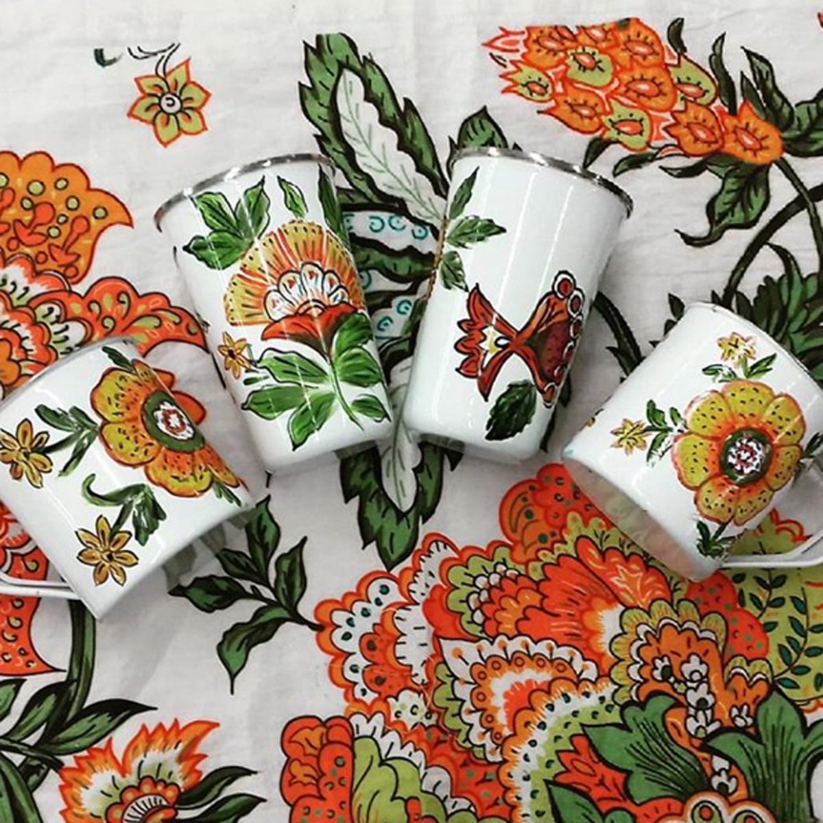 Hello Campers! We have just added these beautiful hand painted camping cups to the #kickstarter as a new reward to pledge for. Shipping in the UK, Europe and the U.S

#newreward #campingcompanion #handpainted #uniquedesign #lovecamping #glamping #crowdfund #wildfloral