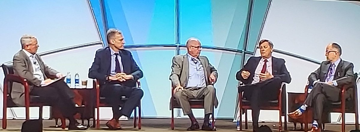 lnarinejit's tweet photo. Keynote #conn18 - https://t.co/KtwAvW65Xh https://t.co/XZ7QNseEDK