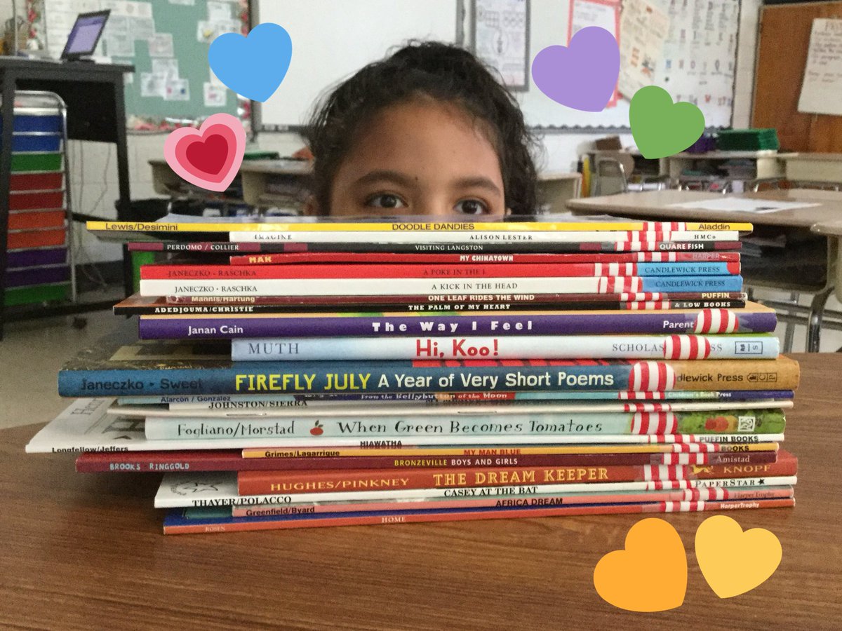 SFWilliams11's tweet photo. A small fraction of our #donorschoose book projects that funded in 2018 because of @craignewmark and @Ripple. Happy kids = happy teacher #ccsleads #BestSchoolDay #studentinspiredbooks #seabrookbobcats  @jamie_royster @PrincipalJWSE https://t.co/wlDp05LznP