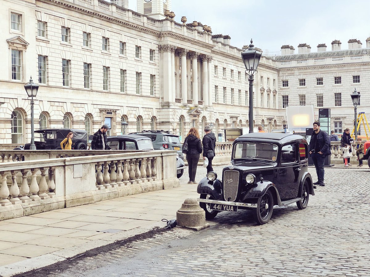 wemakecontent's tweet image. Some lovely old cars at our office today - filming for the new Mary Poppins 🎥 ☂