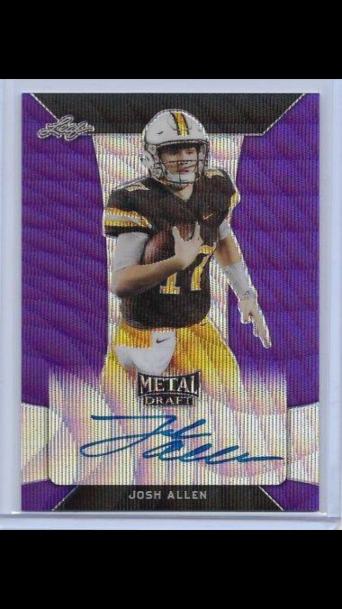 nowaitbreaks's tweet photo. Another monster @leafceo @Leaf_Cards product. Leaf Metal Draft did not disappoint Darnold #/5, Rosen #/3, Allen #/15. Canโt wait for #leafpearl tomorrow will be absolute ๐ฅ. Head to @nowaitbreaks on breakers and Facebook to get involved in a group break of the hottest product. https://t.co/IpN1qJZhf5