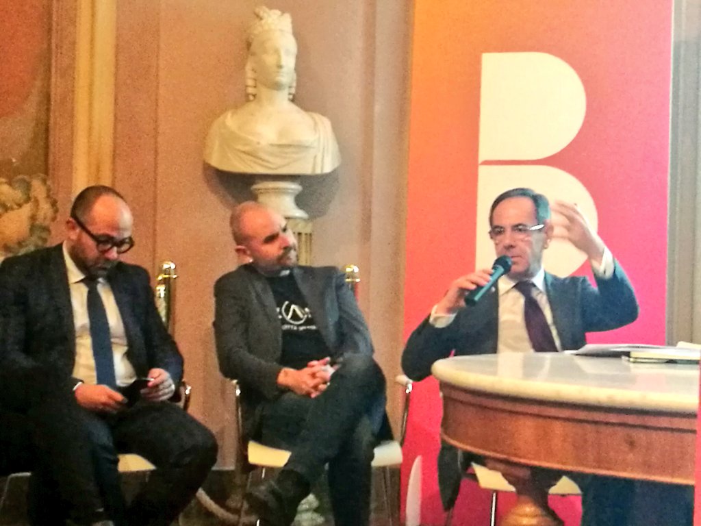 italiaconibimbi's tweet photo. L'esempio virtuoso dei Sassi di Matera: da problema a risorsa.
#bfj18 #Matera https://t.co/2L2nR24ayv