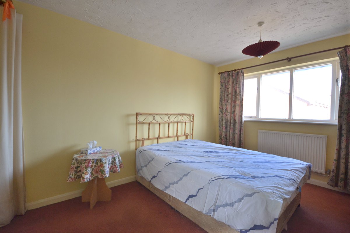New Listing: Cranmer Avenue, North Wootton

£197,500

A 3 bedroom semi-detached house situated on a corner plot in the highly desirable area of North Wootton. 

To view all of our properties follow the link rightmove.co.uk/property-for-s…
