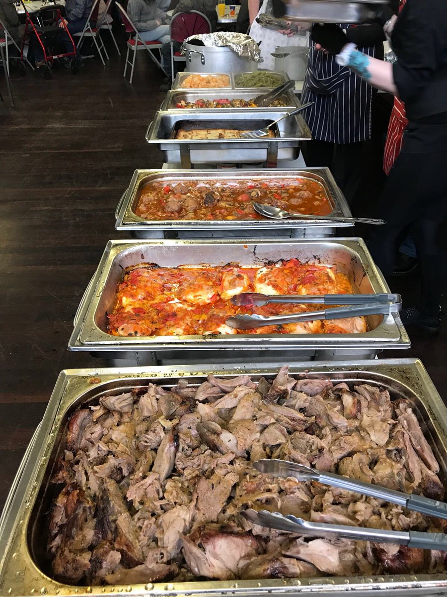 EllieRev's tweet image. Slam in the lamb! Oh and the chicken . Fabulous food lapped up by our guests at Food4all all and Greater Manchester Winter Night Shelter . Thank you as ever to the amazing volunteers and Fare Share did us proud. @GM_WNS @FareShareGtrM @EllieRev