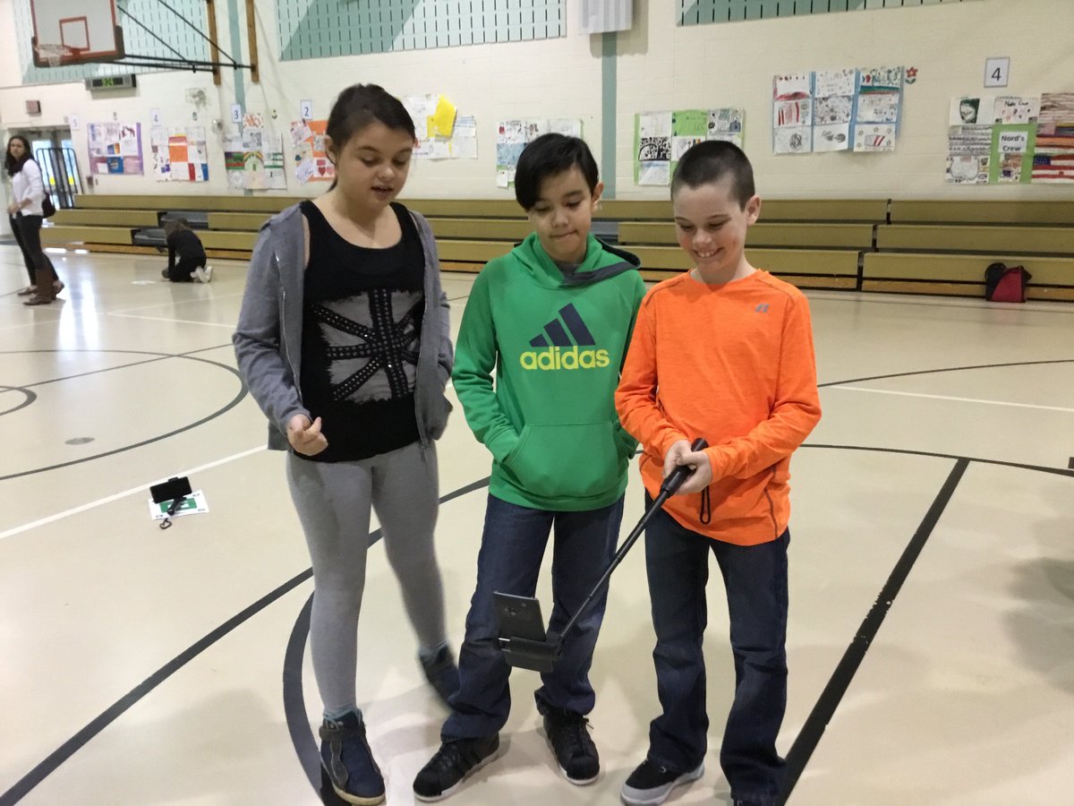 AprilBodner1's tweet photo. Exploring the Planets and Forces of Nature with Augmented Reality 😀@CatenaColts https://t.co/KLhZnomaB0