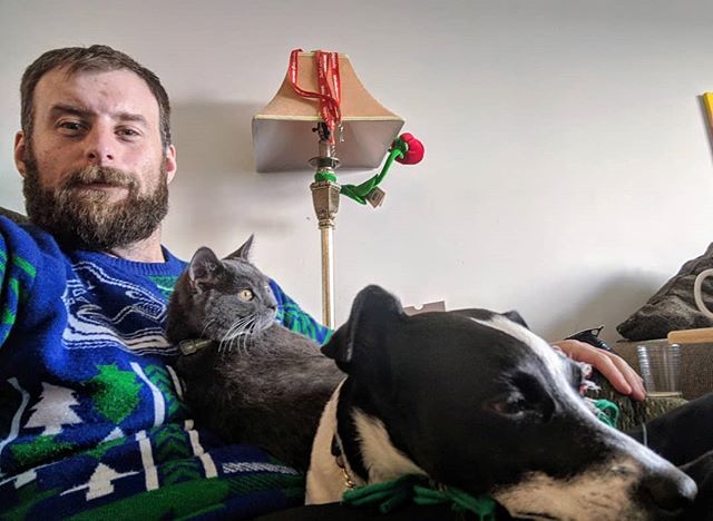 pfthurley's tweet photo. Just chillin' with #GreyjoyKush and #Dolly
.
.
. 
#kwdogs #dogsofkw #dogs #dog #dogstagram #dogoftheday #doglover #cats #kitten #kitty #cat #instacat #catslife #meow #catsofinsta #catlover https://t.co/uJlV6AElr8 https://t.co/lQlBhzY0Sp