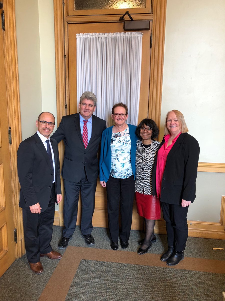 letour_aline's tweet photo. Thanks @JohnFraserOS for supporting #MLTs and #MLATs in Ontario like us! #OSMTday2018 #onpoli https://t.co/YHsGzNawNK