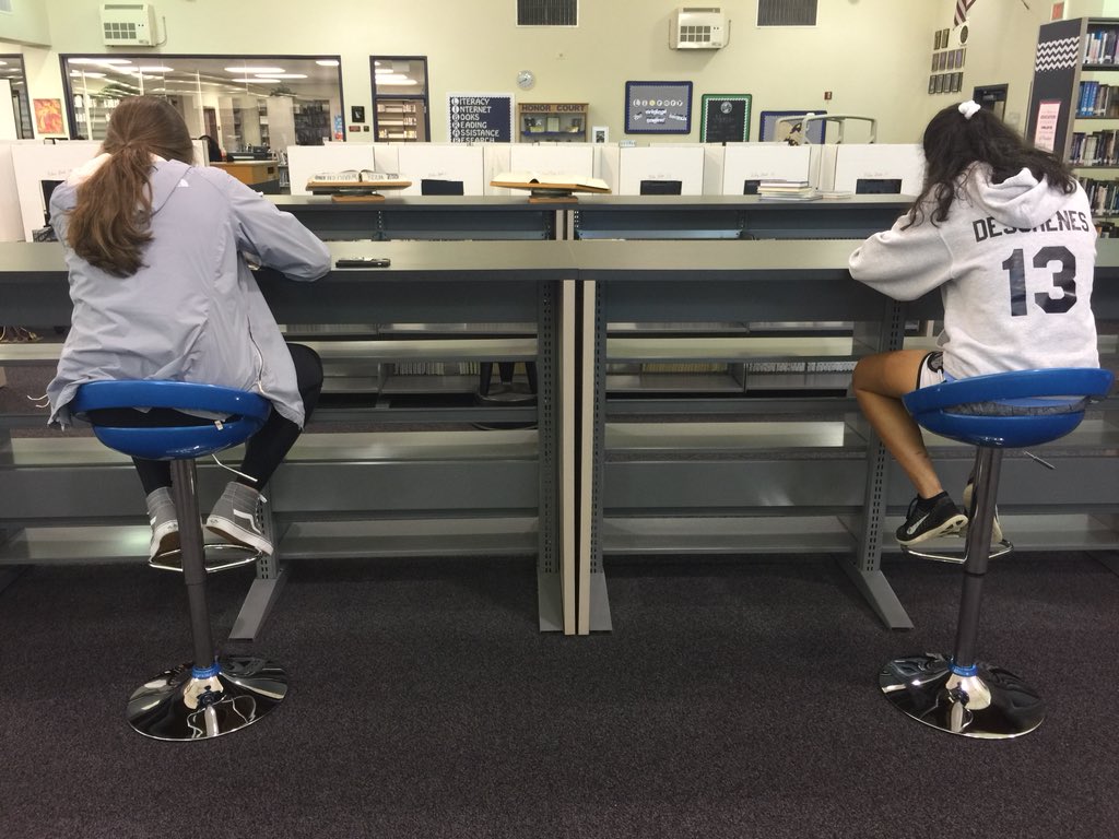Wharton_Library's tweet photo. When modernization promotes #reading... #surprisedme #cafestools #hightabletops https://t.co/SnMKnvo9ru
