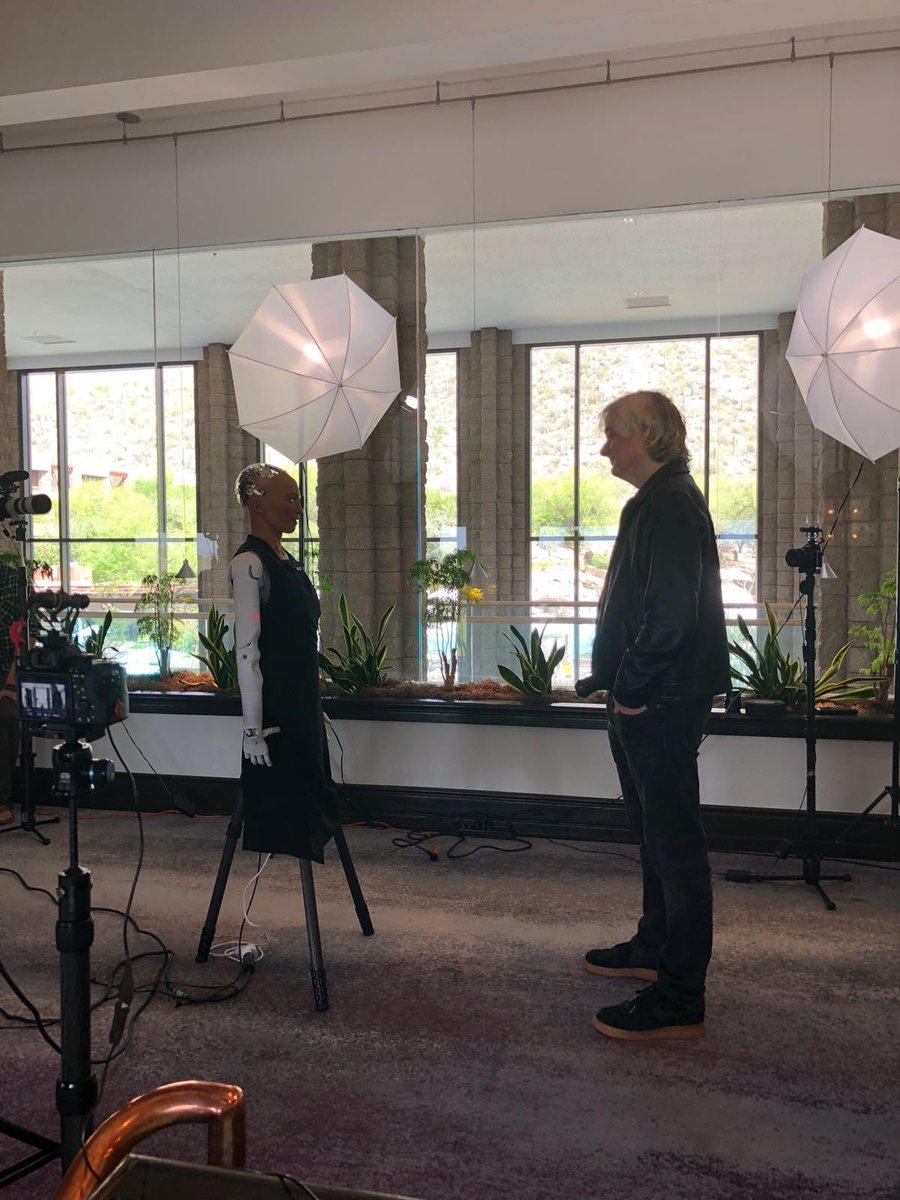 hansonrobotics's tweet image. We had a wonderful time at the Science of Consciousness Conference in Arizona last weekend. Thanks for coming to see us! #HansonRobotics #AI #SophiatheRobot