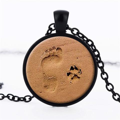 😍"DOG PAW ROUND PENDANT NECKLACE" - FREE SHIPPING! Get this beautiful &amp; Exclusive CATS EYE NECKLACE with WORLDWIDE SHIPPING, but only for a limited time. Tag a friend who would love this! See it here -->goo.gl/mHCNG3