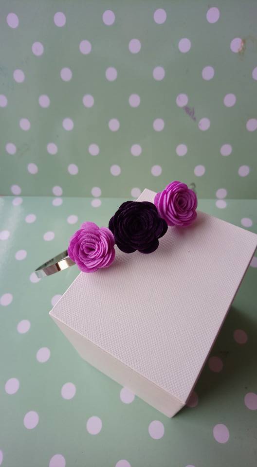 Too Cute ! Handmade hair clips, bows &amp; hairbands by Rabbit Hole Accessories  
Available  this Sat !!