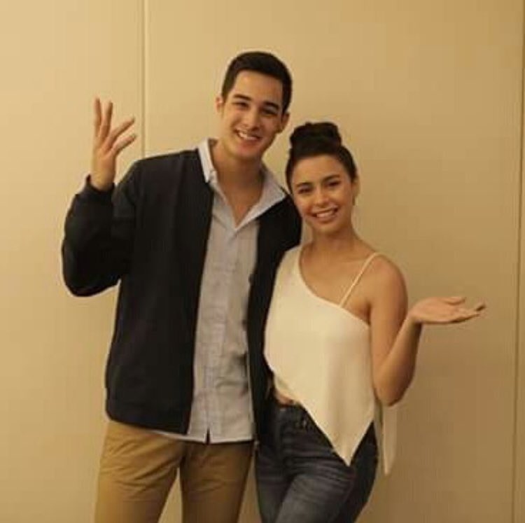 thisisjustME3's tweet photo. Hello Yasners galaw galaw daw. 

TANNER ForVIVA https://t.co/duMAgjh69x