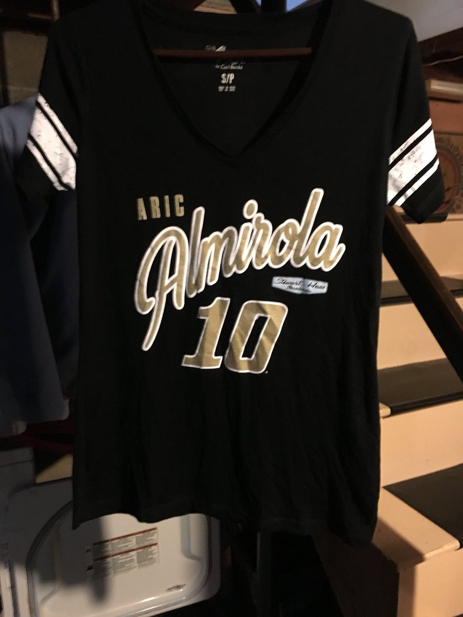 redridersmom's tweet photo. Look @Aric_Almirola and @StewartHaasRcng my early birthday gift. Washed and rdyvto wear Sunday. Super excited #10 is supreme and you guys will get a win this season #ImSureOfIt https://t.co/cw2GS9Fy5O