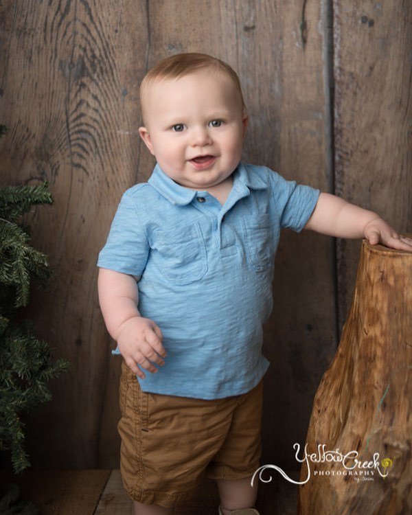 JeremiSchortgen's tweet photo. Baby boy model!!! Happy 1 year!! #yellowcreekphotography #yellowcreeksocial #1yearold #babyboy #decaturphotographer #fortwaynephotographer #indianaphotographer https://t.co/4ib1dq9jf0