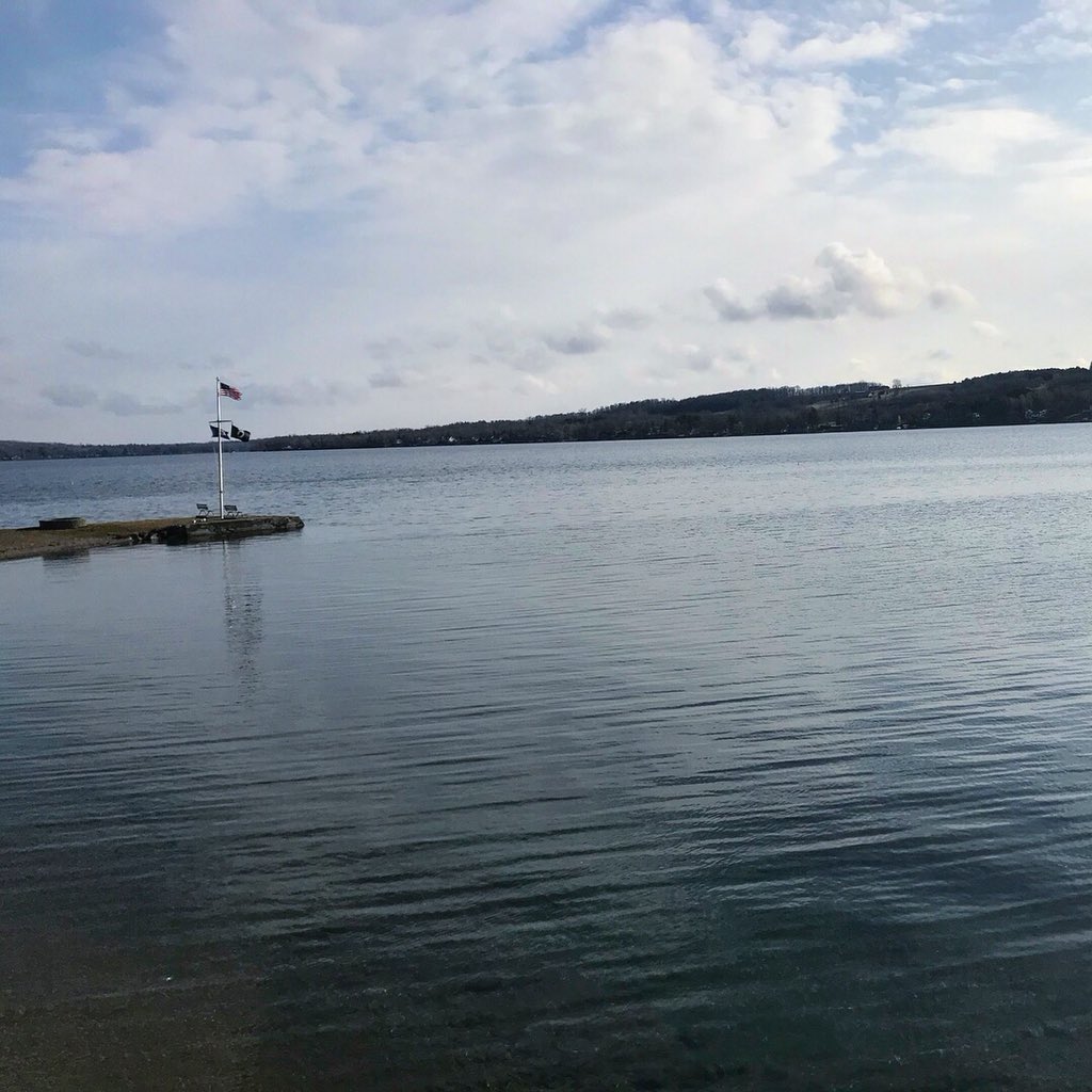 KeukaCollege's tweet photo. No matter how long the winter, spring is sure to follow! #KeukaCollege #KeukaLake #PointNeamo #BallHall 🐺👌🏻🍃 https://t.co/5DpDemQnsU