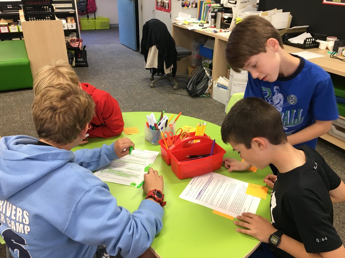 HarrisonASIJ's tweet photo. Reading like a writer. How can we use sensory language to describe our setting? https://t.co/SWT5MTAzxT