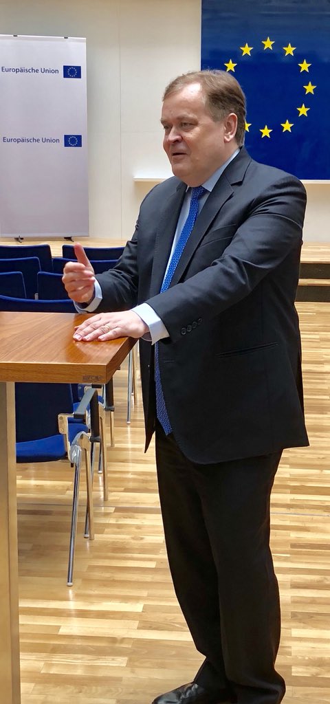 wbogensberger's tweet photo. Fit for the Austrian 🇦🇹 Presidency 🇪🇺#AT2018EU - @EU_Commission Director General @TimoPesonen1 pays a visit to the team of @EUKommWien in the #EUHaus in Vienna https://t.co/obFeeHWs4e