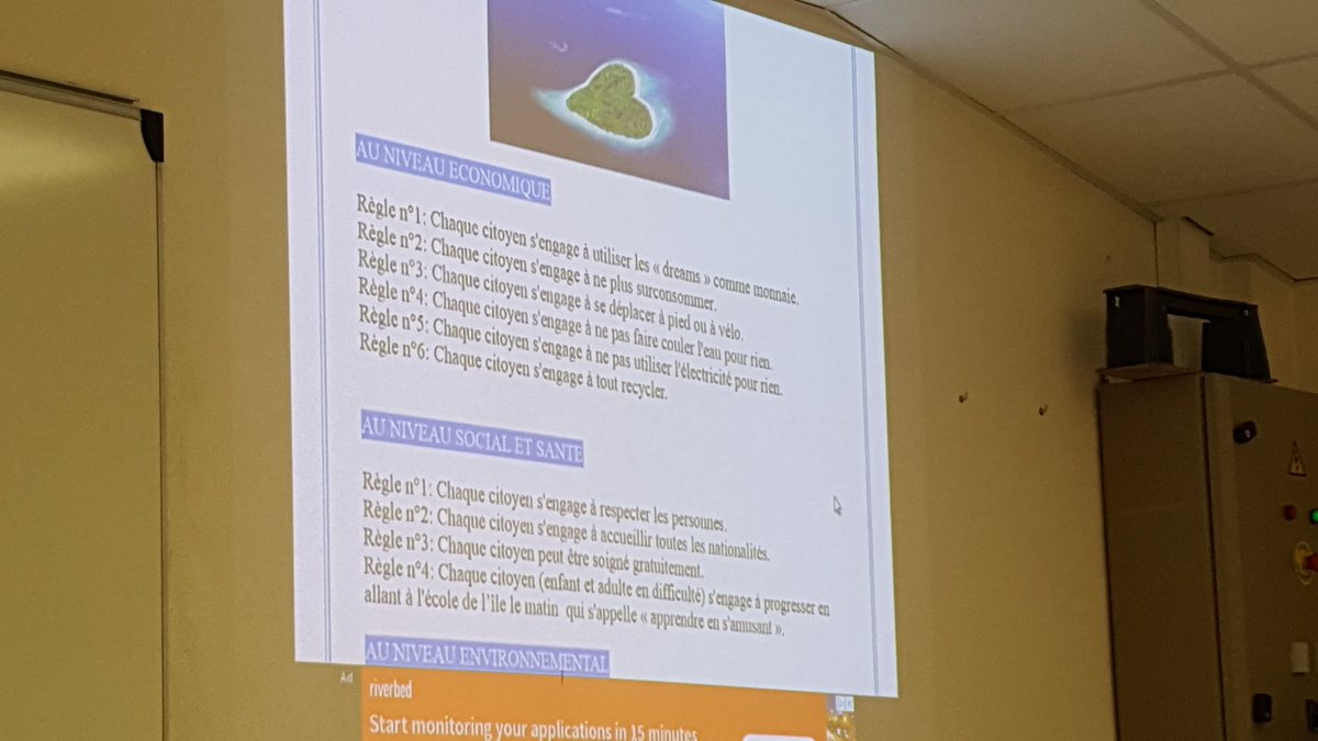 BarbaraAndouart's tweet photo. Usage pédagogique innovant : mise en place d'une simulation globale gamifiée ! Super idée de création d'une île sur la planète Xi au #FunMontgeron #FunEssonne #FUNacVer https://t.co/kKCQvVlZzb