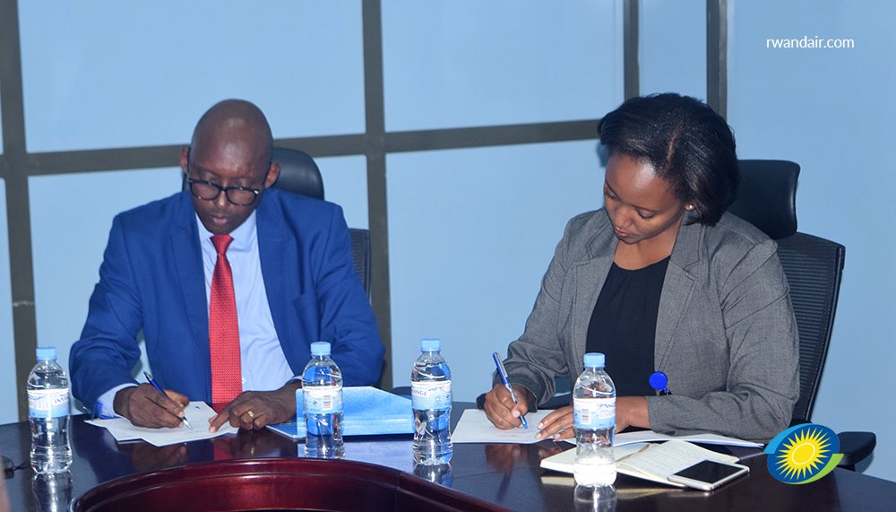 FlyRwandAir's tweet photo. Earlier today, @YvonneMakolo took office as the new CEO of #RwandAir

#FlyTheDreamOfAfrica https://t.co/V3EWh42o5i