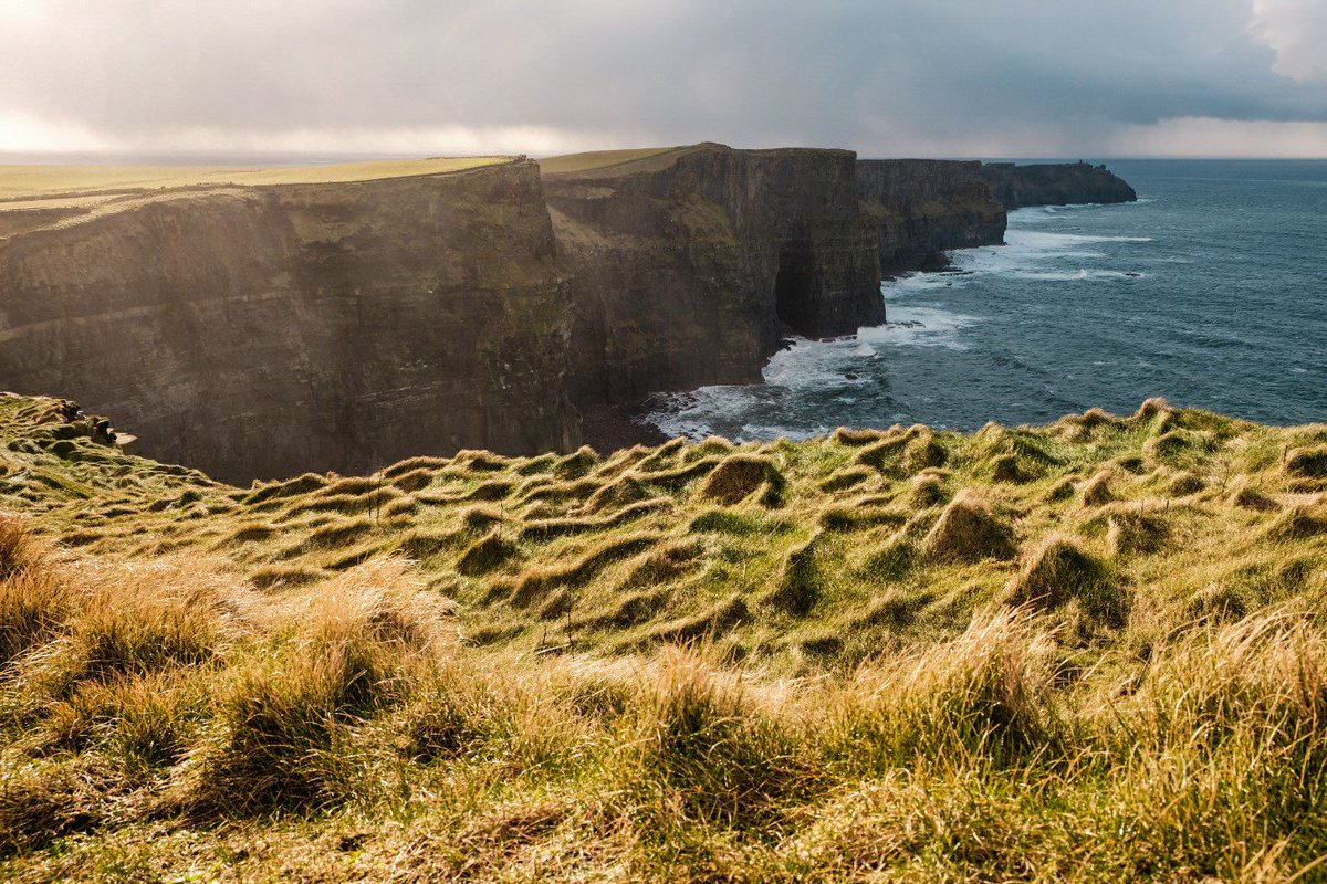 BUSADublin's tweet photo. What can we say, these photos sent in to us by Brian Gaugler (Spring '18 Dublin Management Program at UCD) have us in awe 😍 Thanks for sharing Brian, these are amazing! @BU_Tweets @BUabroad @BUQuestrom @UCDInternat @QuinnSchoolUCD #Dublin #Boston #Internship #StudyAbroad #Travel https://t.co/ppgKG7KAOI
