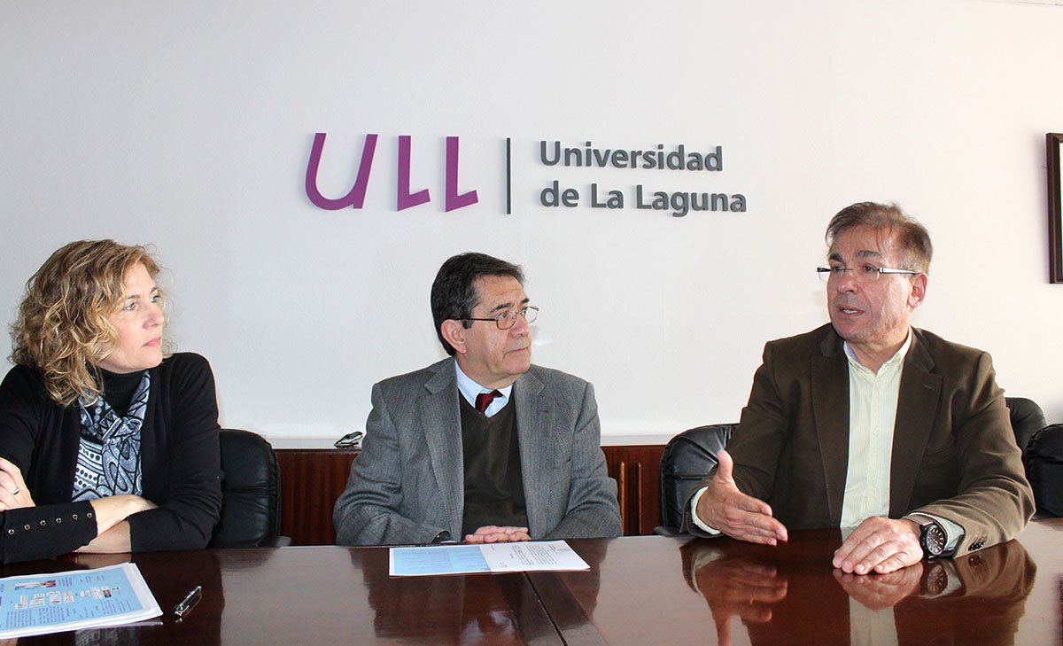 ULL's tweet photo. La #ULL aborda la situación del cáncer pediátrico en Canarias de forma multidisciplinar: https://t.co/xoQMrKD6gJ #cáncer #salud #ESSSCAN #LaLaguna https://t.co/IW2kjiF9MW