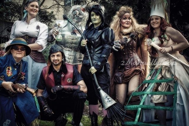 2ManuallyFocus's tweet photo. #steampunk version of the #wizardofoz. I love this!
Everyone is so creative
.
.
.
#releaseyouralterego #2manuallyfocus #eccc2018 #eccc #comicon #cosplay #cosplayer #cosplayphotography #cosplayshoot #canon #50mm #lightroom #comicon #pnw #pnwlife #seattle… https://t.co/R44WSyhTCS https://t.co/1uvkSUNov9