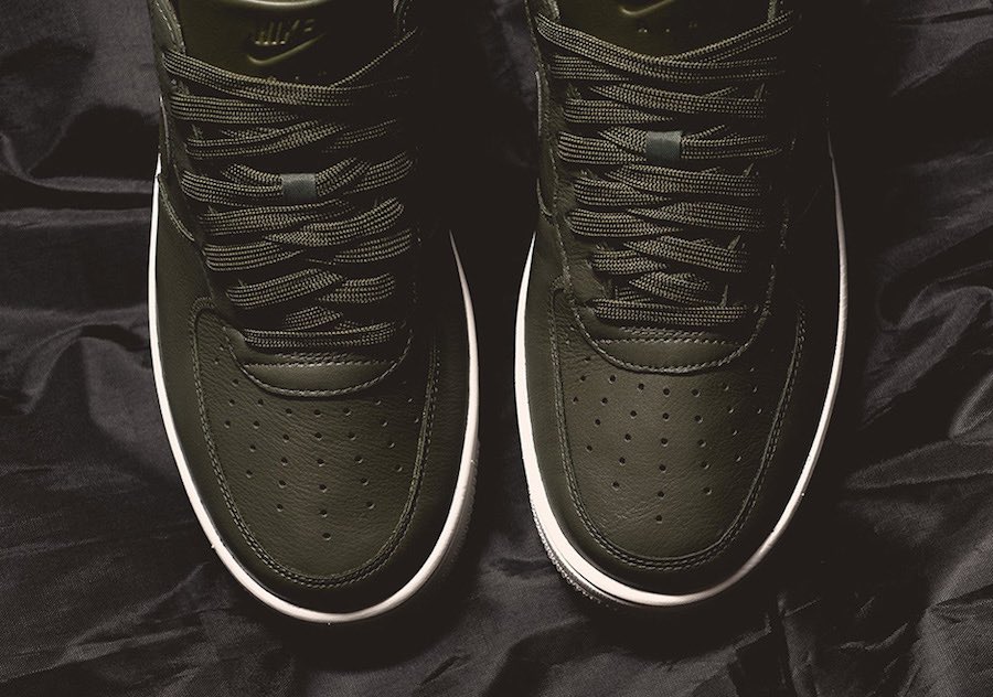 SneakerDealsGB's tweet photo. A near full size run of the Nike Air Force 1 UltraForce ‘Medium Olive’ has reduced to JUST £34.99!

Get them here => https://t.co/ehOYT6cp8V

UK6-12
(RRP£74.99) https://t.co/aWxeBoEu9D