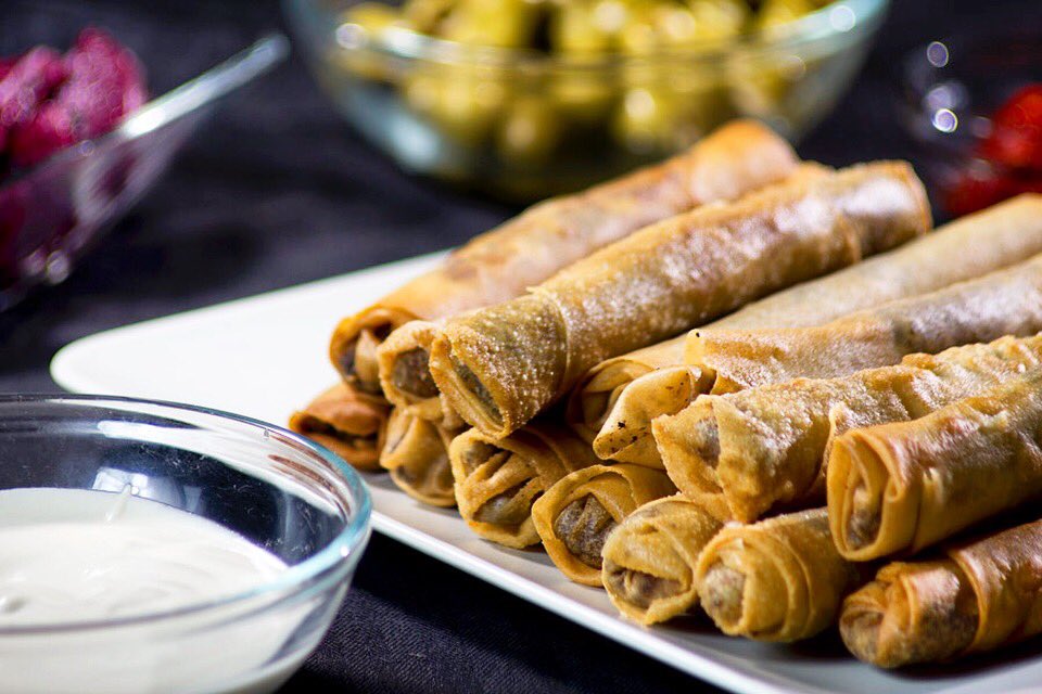ShimonsKitchen's tweet photo. Moroccan Cigars. A spicy crunchy dish. Perfect with tahini, or just next to a cold beer. Recipe at https://t.co/0NzToItsrR #moroccancigars #moroccanfood #moroccancuisine #meditrranean #mediterraneanfood #mediterraneancuisine #shimonskitchen #fingerfood https://t.co/hlyL46jCjz