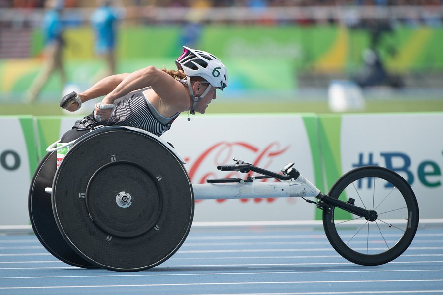 Alexandre Dupont et Diane Roy, respectivement médaillés d'or et de bronze au 1500 m T54 des #CommonwealthGames2018 .
[Texte à venir]

<a href="/Athl_FQA/">Athlétisme Québec</a> <a href="/AthleticsCanada/">Athletics Canada</a> <a href="/cgc_jcc/">Vicky Triplett</a> <a href="/ESSherbrooke/">ESS</a>