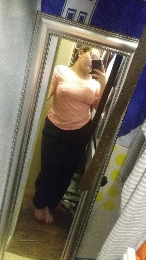 emma_sahas's tweet image. #finewomanthatlift 

had to do it to em 

#MMA #SwimBiz #powerlifting