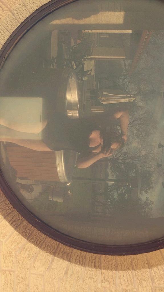 emma_sahas's tweet image. #finewomanthatlift 

had to do it to em 

#MMA #SwimBiz #powerlifting