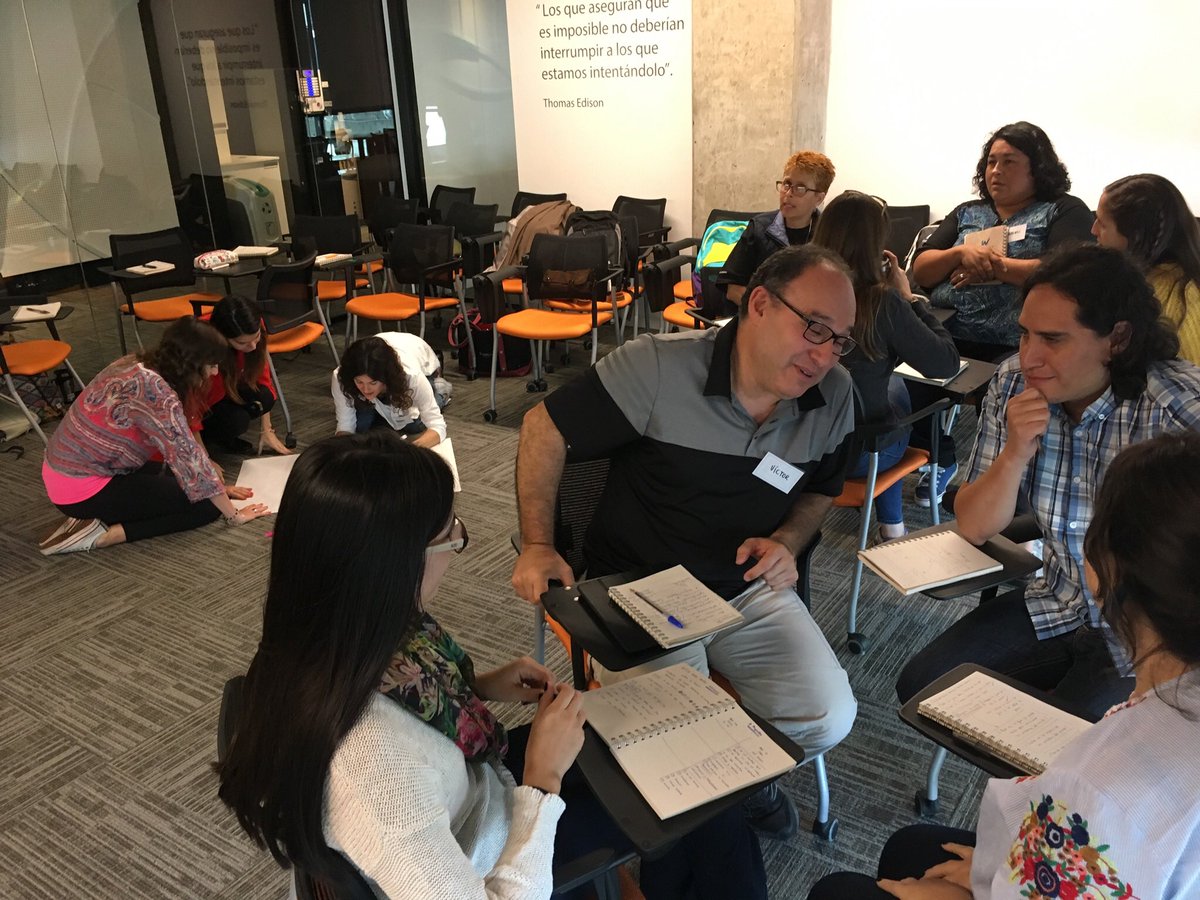 CipNico's tweet photo. Ya empezó el #ProgramaWelukan 2018. Durante toda la semana, 18 participantes de 7 países se encuentran en Buenos Aires desarrollando habilidades de líderes de cambio y pensando soluciones para desafíos de organizaciones locales cc @ashokaAr @damasco_co @Emprediem https://t.co/6yxoeEBbk5
