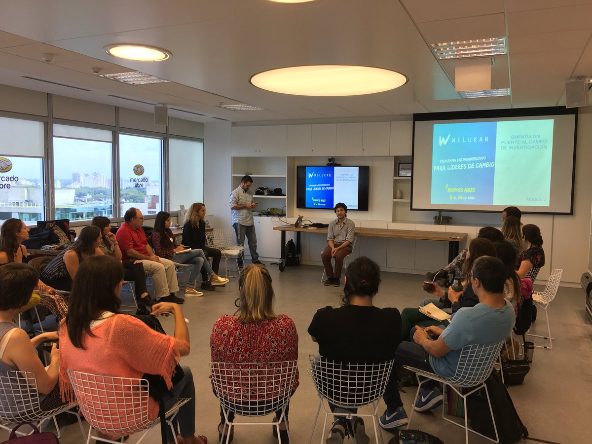 CipNico's tweet photo. Ya empezó el #ProgramaWelukan 2018. Durante toda la semana, 18 participantes de 7 países se encuentran en Buenos Aires desarrollando habilidades de líderes de cambio y pensando soluciones para desafíos de organizaciones locales cc @ashokaAr @damasco_co @Emprediem https://t.co/6yxoeEBbk5