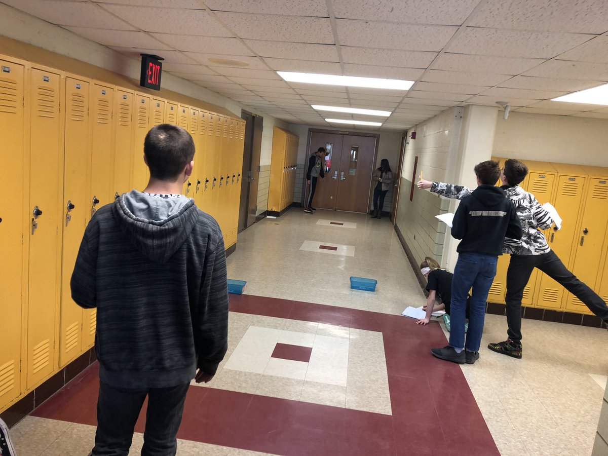 mrs_luft's tweet photo. 7th graders testing out Newton’s 1st Law of Motion! @slgolab @CorunnaMS_CPS https://t.co/skiPkjOPX6