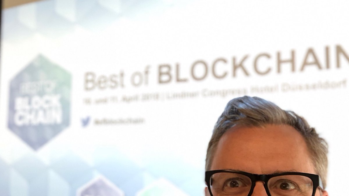 SideShowJohn's tweet photo. Giving a talk on #blockchain and #ledgers in #Telco (@Telekom_group) and the #enterprise
In Düsseldorf at the Best of Blockchain, #efblockchain
#magenta #telekomwall @T_Labs https://t.co/6YWHesye2W