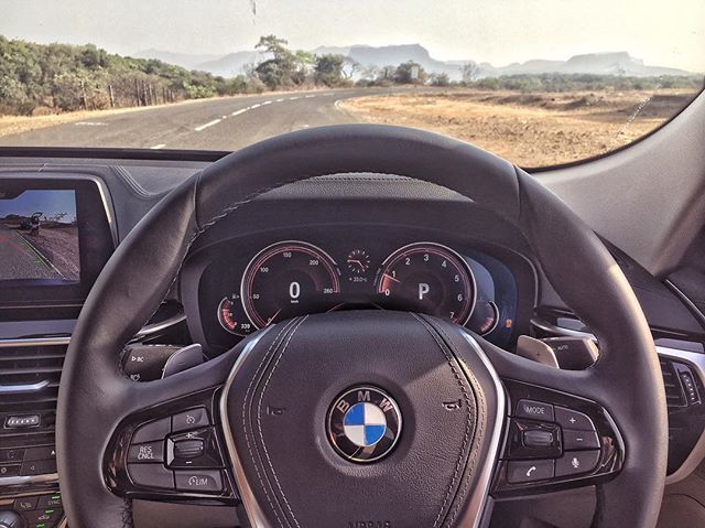 debu_s's tweet image. Never a dull day driving a #bmw around #6gt #onassignment #topgear #carsofinstagram #drive #petrolicious #iphone #instagood #instalike ift.tt/2qmrXpN