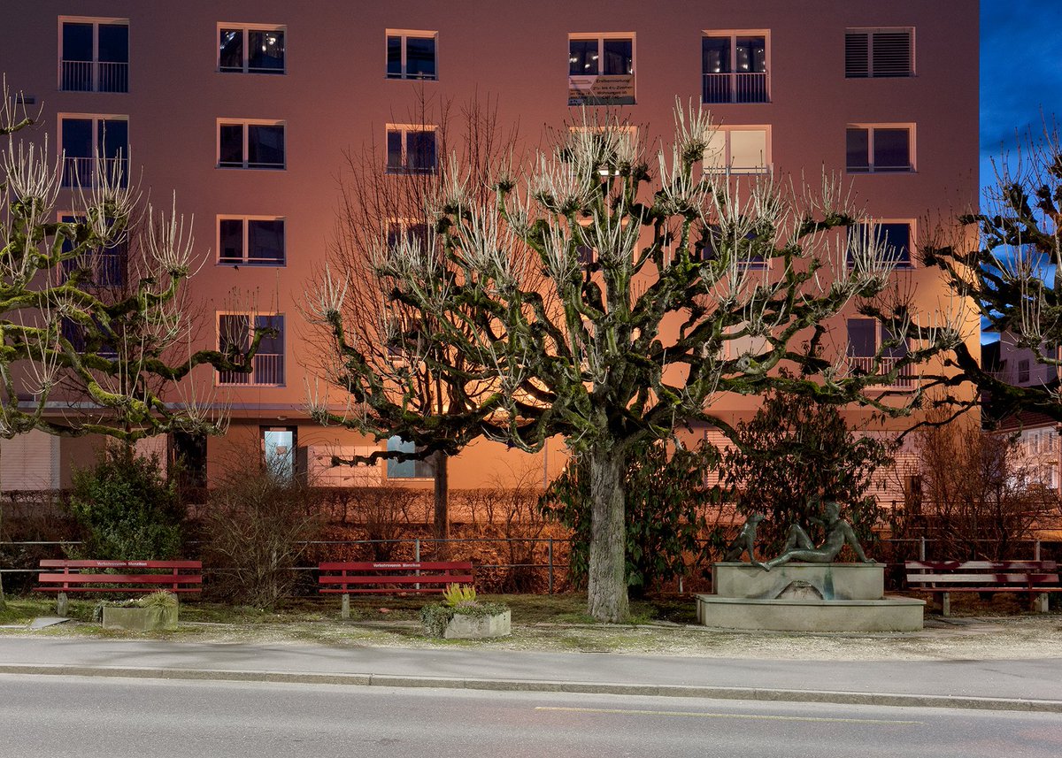 bodara_ch's tweet photo. Daniel Sutter (https://t.co/CSjlI260kI) für das #Surprise @Strassenmagazin.
#Surprise422, more to come. #photography #magazine #DanielSutter #editorial #EditorialDesign #Menziken #village #apartment #vacantness #unoccupied #vacancy #realtor #life #living #existence #quality https://t.co/rrokuE6U1R