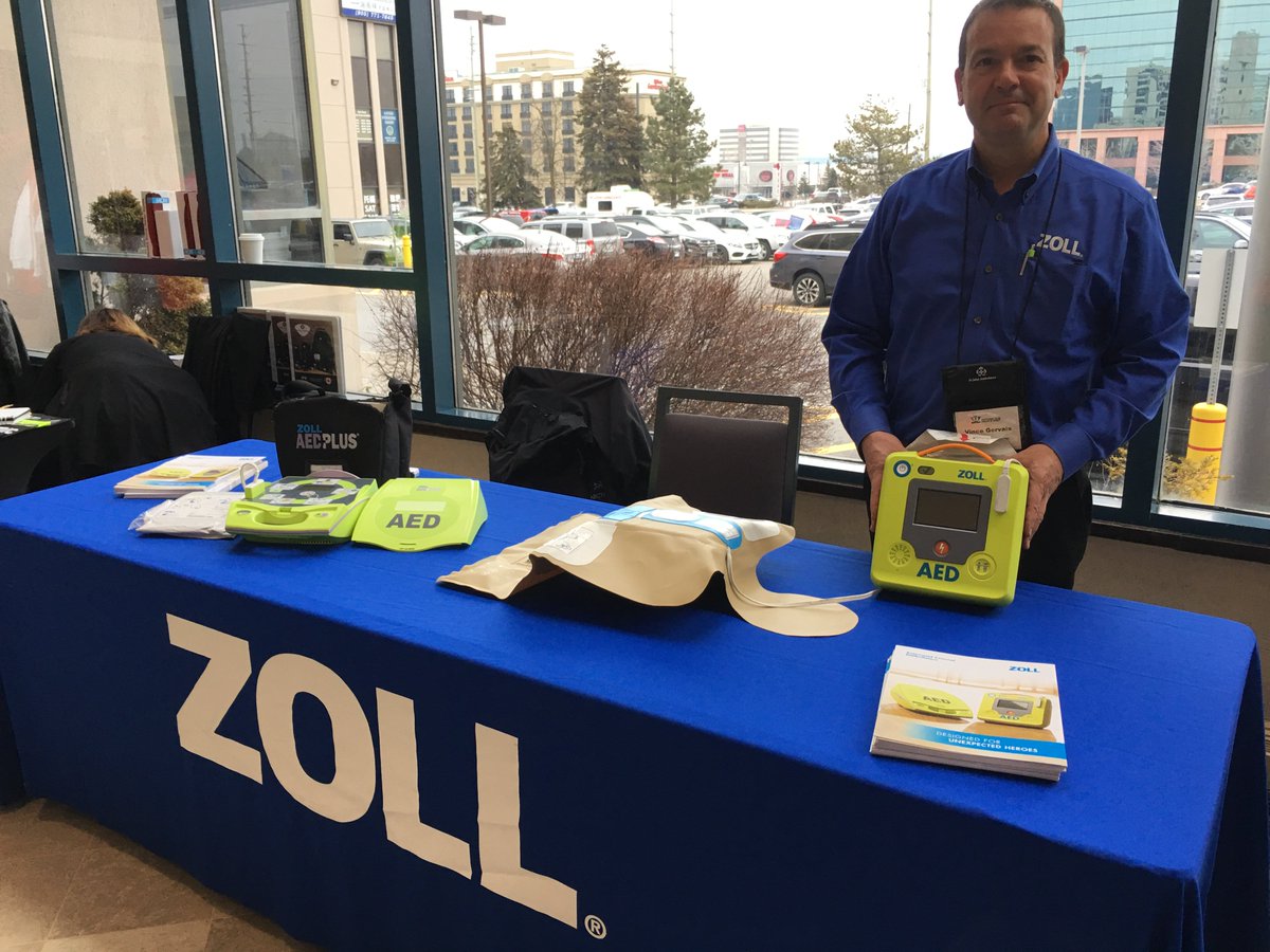 SJA_York's tweet photo. DID YOU KNOW? @ZOLLaeds @zollemsfire provides #Automatic #External #Defibrillator #AED #FirstAid #equipment for #StJohnAmbulance @SJAOntario & charity community service partner. Thanks from @SJAOntConf 2018 #SJAPOPF in #Ontario. (Vince Gervais, #Zoll: https://t.co/J4DpqjthFB) https://t.co/kctNiRh6iv