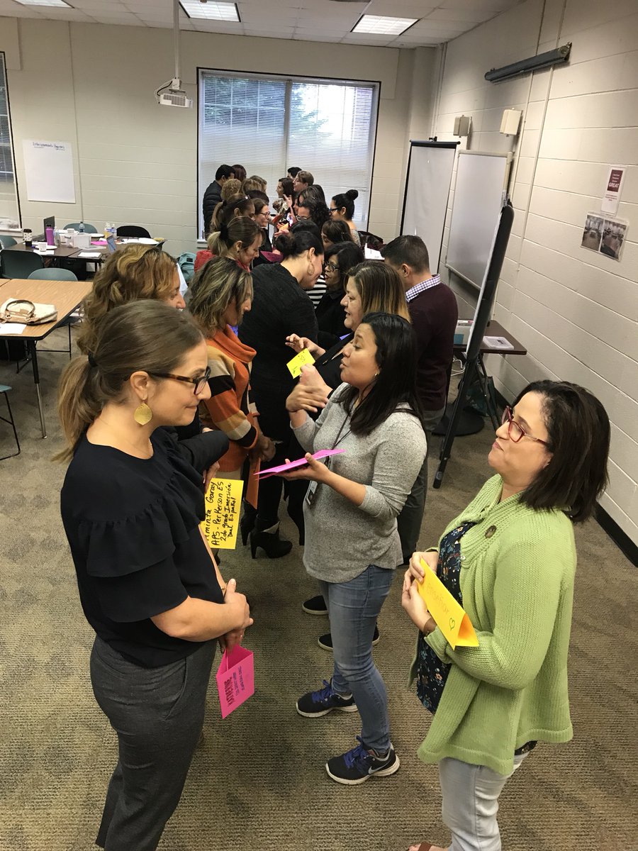 JoseMedinaJr89's tweet photo. Simposio de CAL y WIDA: Desarrollo del  español en estudiantes bilingües emergentes.  ¡Taller de desarrollo profesional completamente en español¡ @WIDAConsortium #DualLanguageRocks https://t.co/9YcJIT6xwi