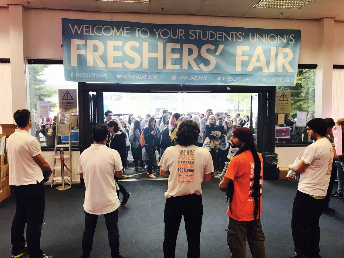 EmilyMason_BAM's tweet photo. #Freshers planning is truly underway with five fresher's fair's already confirmed! 🙌🏽🎡🎈

@LeedsBeckettSU @portsmouthsu @TheSUatUWE @Hullstudent @yoursu 

#FreshersFair #Students #StudentMarketing https://t.co/QXB3AjRjjD