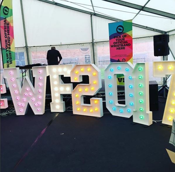 EmilyMason_BAM's tweet photo. #Freshers planning is truly underway with five fresher's fair's already confirmed! 🙌🏽🎡🎈

@LeedsBeckettSU @portsmouthsu @TheSUatUWE @Hullstudent @yoursu 

#FreshersFair #Students #StudentMarketing https://t.co/QXB3AjRjjD